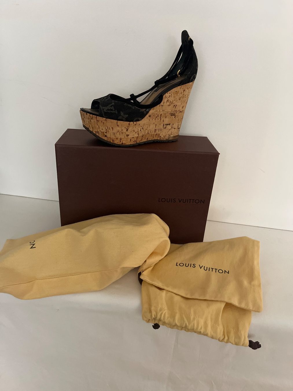 Louis Vuitton Scarpe da donna: Louis Vuitton Sandaletten / Monogramm – Usato da Basel venduto da marinaliane 7