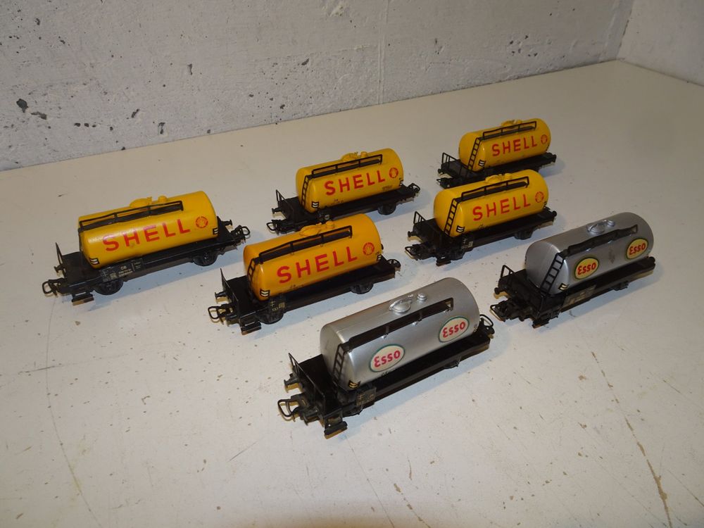 7 Märklin Güterwagen Kesselwagen Shell Esso HO (Gebraucht) in ...