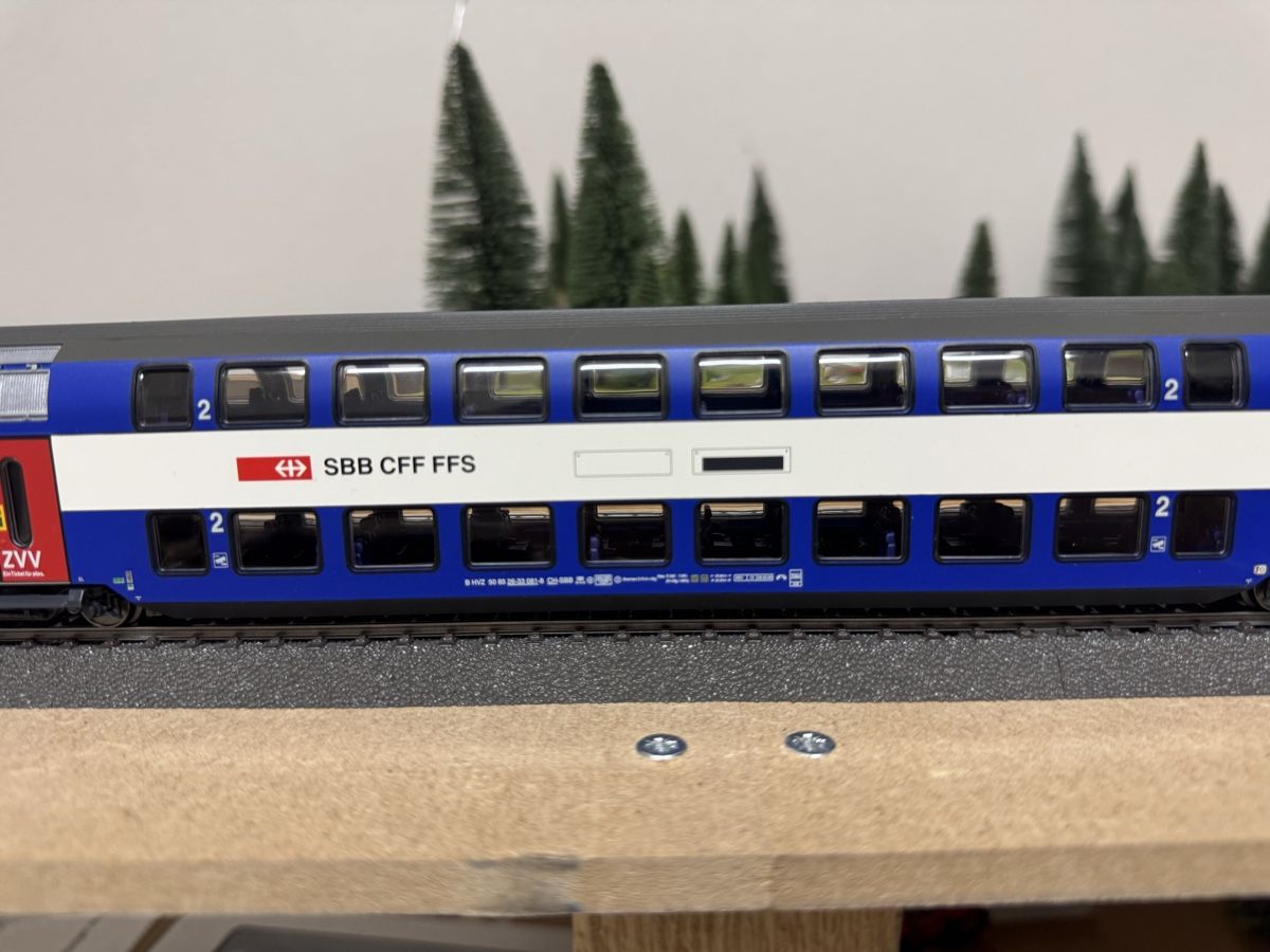 Roco Modellini di ferrovie: Roco ZVV Wagen  – Nuovo (secondo la descrizione) da Oberwil BL venduto da AuM03 5