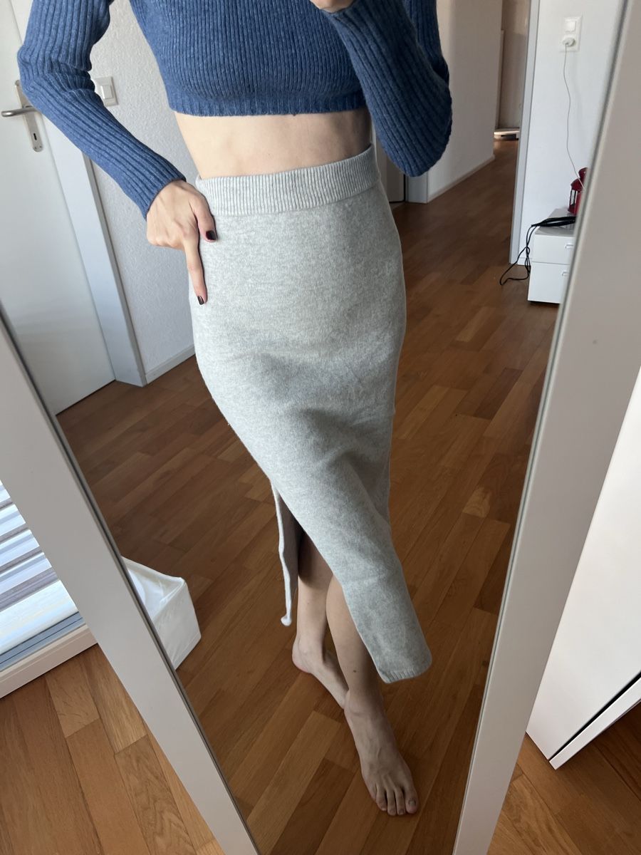 Gonne: Elegant Knitted Pencil Skirt – Usato da Goldau venduto da Kseniya123 3
