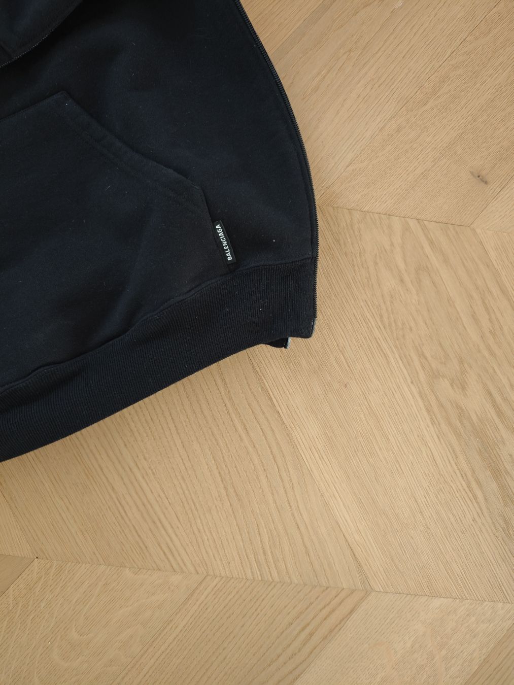 Balenciaga Maglioni & Felpe: BALENCIAGA Oversize Hoodie Kapuzenpullover – Nuovo (secondo la descrizione) da Erlenbach ZH venduto da nlh 6