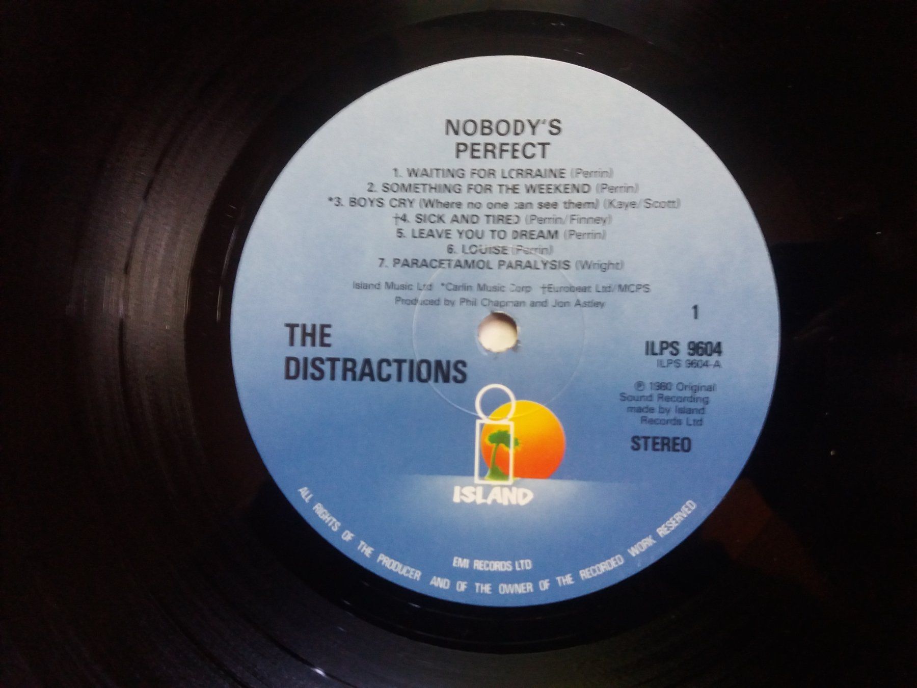 Dischi in vinile: LP (The Distractions) Nobody's Perfect – Usato da Meyrin venduto da toutatis 3