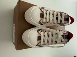 Burberry Sneaker, Damenschuhe Grösse 38, neuwertig!