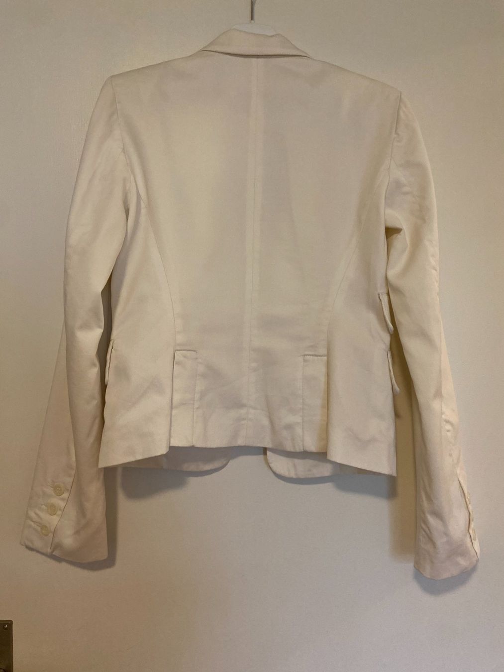 Kookai Completi & Tailleur: Kookai Blazer weiss gr. 34 – Usato da Jonen venduto da Lux.K. 1