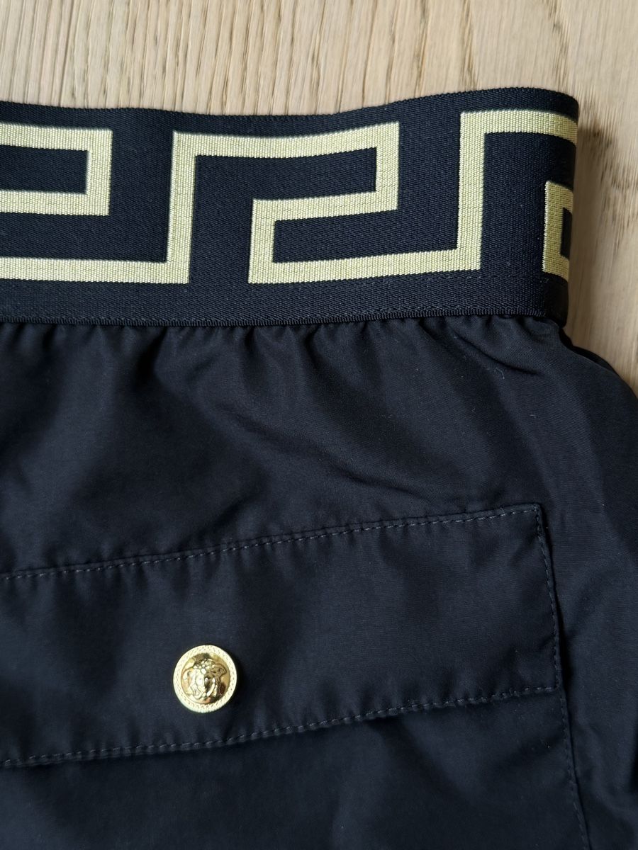 Versace Costumi da bagno: Versace Greca swimshorts – Usato da Zürich venduto da dav_ylk6 5