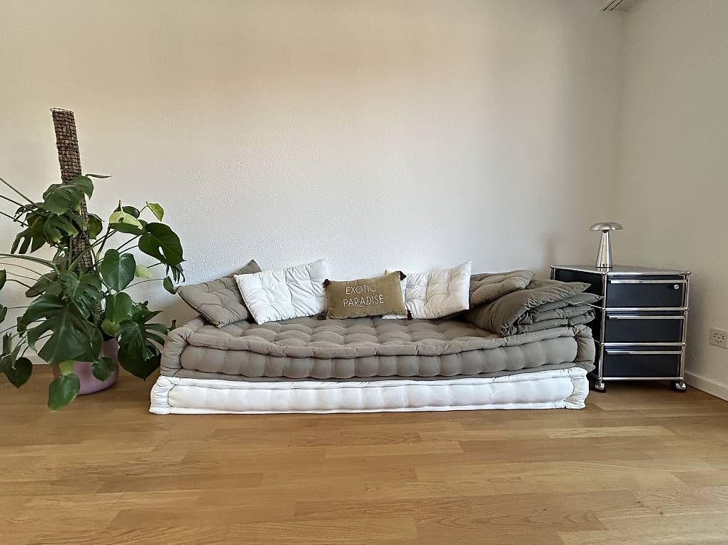 Sofas: Sofa bed maison du monde – D'occasion à Basel par val_h2tc