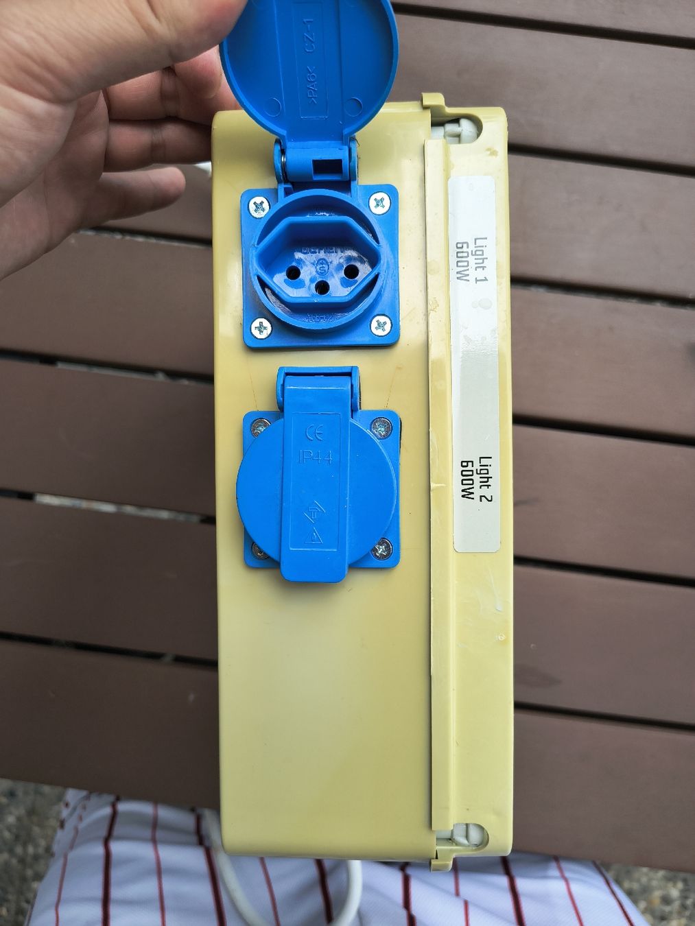 Alimentazione elettrica: Timer Box 4x 600W mit 24h Timer guter Zustand – Usato da märstetten venduto da jjelia 1