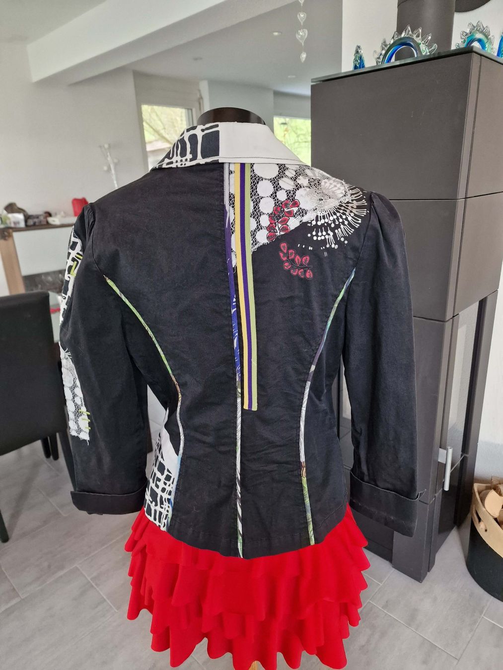 Jacken: Spezielle Jacke von Leslie – Gebraucht aus Wil  AG von Kfloh 2
