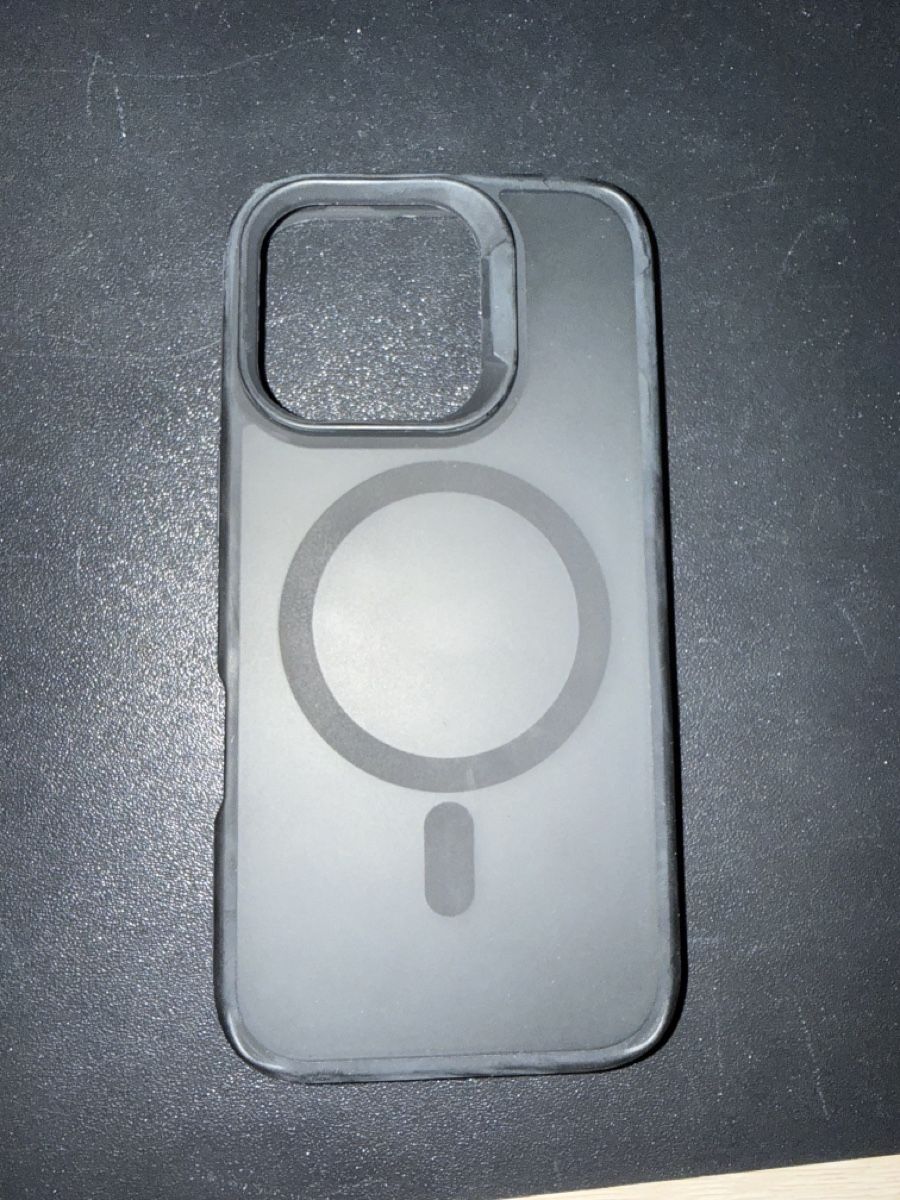 Apple Covers & Schutzfolien: Iphone 16 pro hülle – Neu (gemäss Beschreibung) aus Chur von Gundelle32