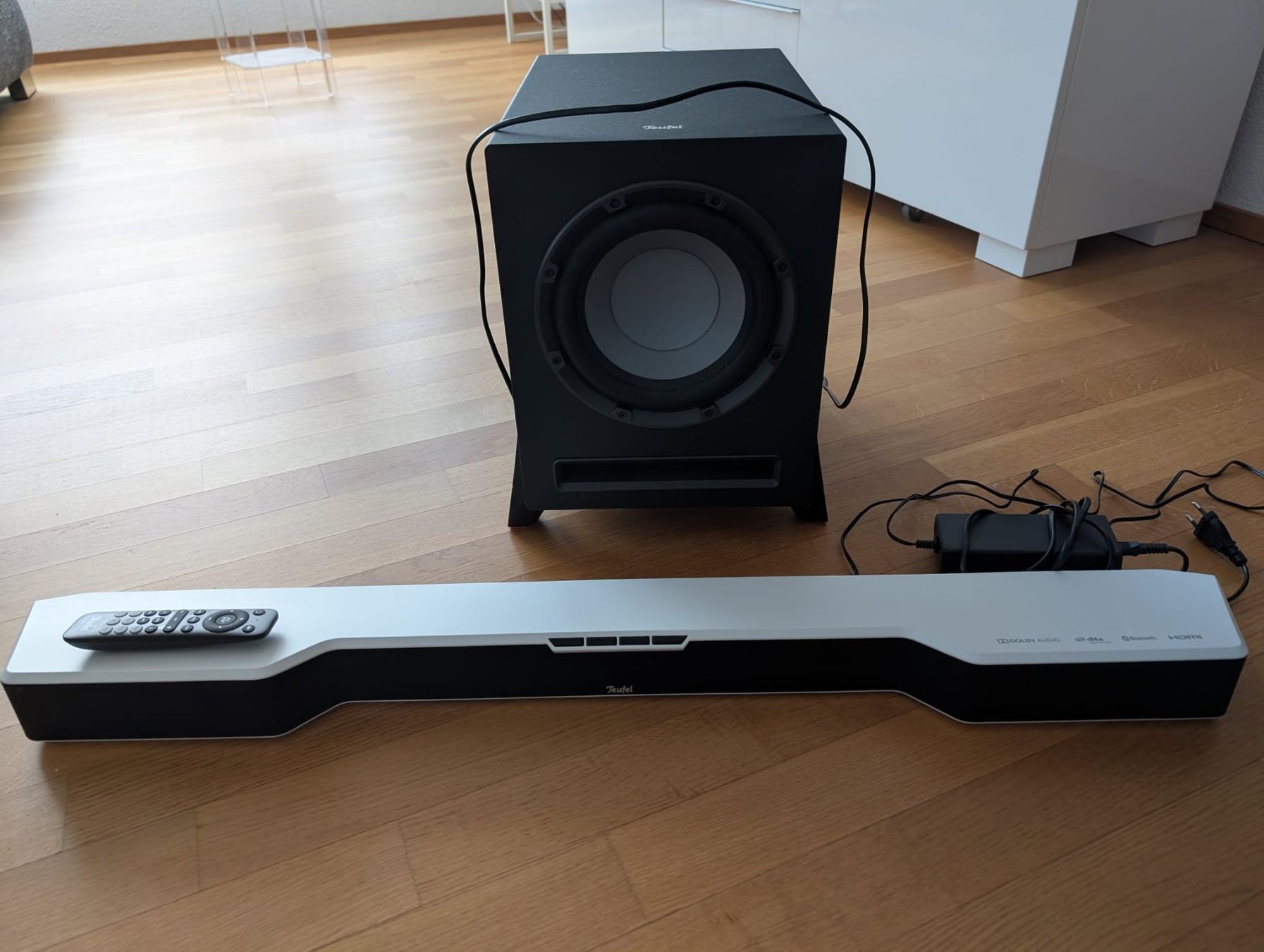 Teufel Home Cinema: Teufel Soundbar & Subwoofer – Usato da Weiningen ZH venduto da Zeci