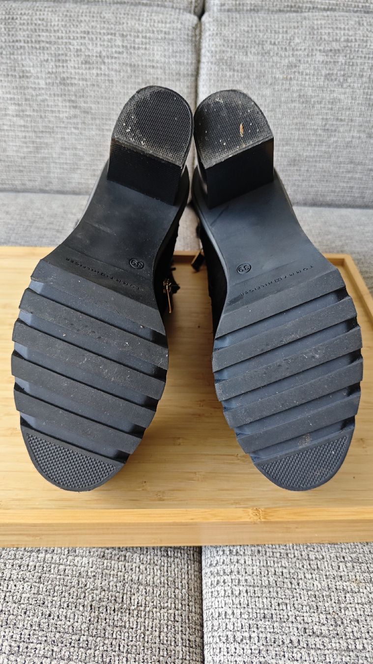 Tommy Hilfiger Damenschuhe: Tommy Hilfiger Black Fur Lined Boots Size 39 – Neu (gemäss Beschreibung) aus Zürich von alu_dzr7 7