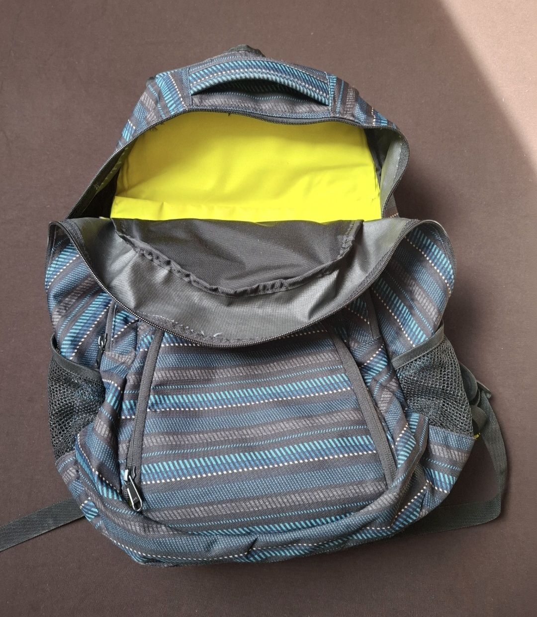 Dakine Zaini: Dakine Schulrucksack, gebraucht, 33l – Usato da Goldau venduto da sar_p9dt 3