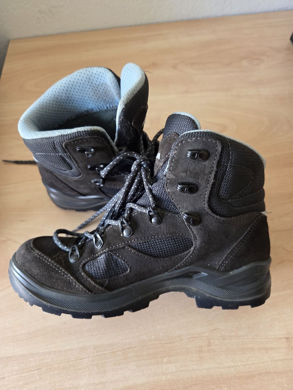 Lowa Scarpe da donna: Lowa Sciora Evo GTX Mid Goretex Damen   Wanderschuh Gr.38 – Usato da Winterthur venduto da katzen07 6