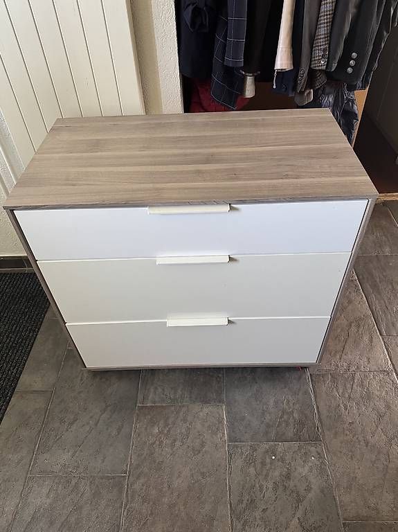 Commodes: Kommode weiss – D'occasion à Hedingen par Acf1