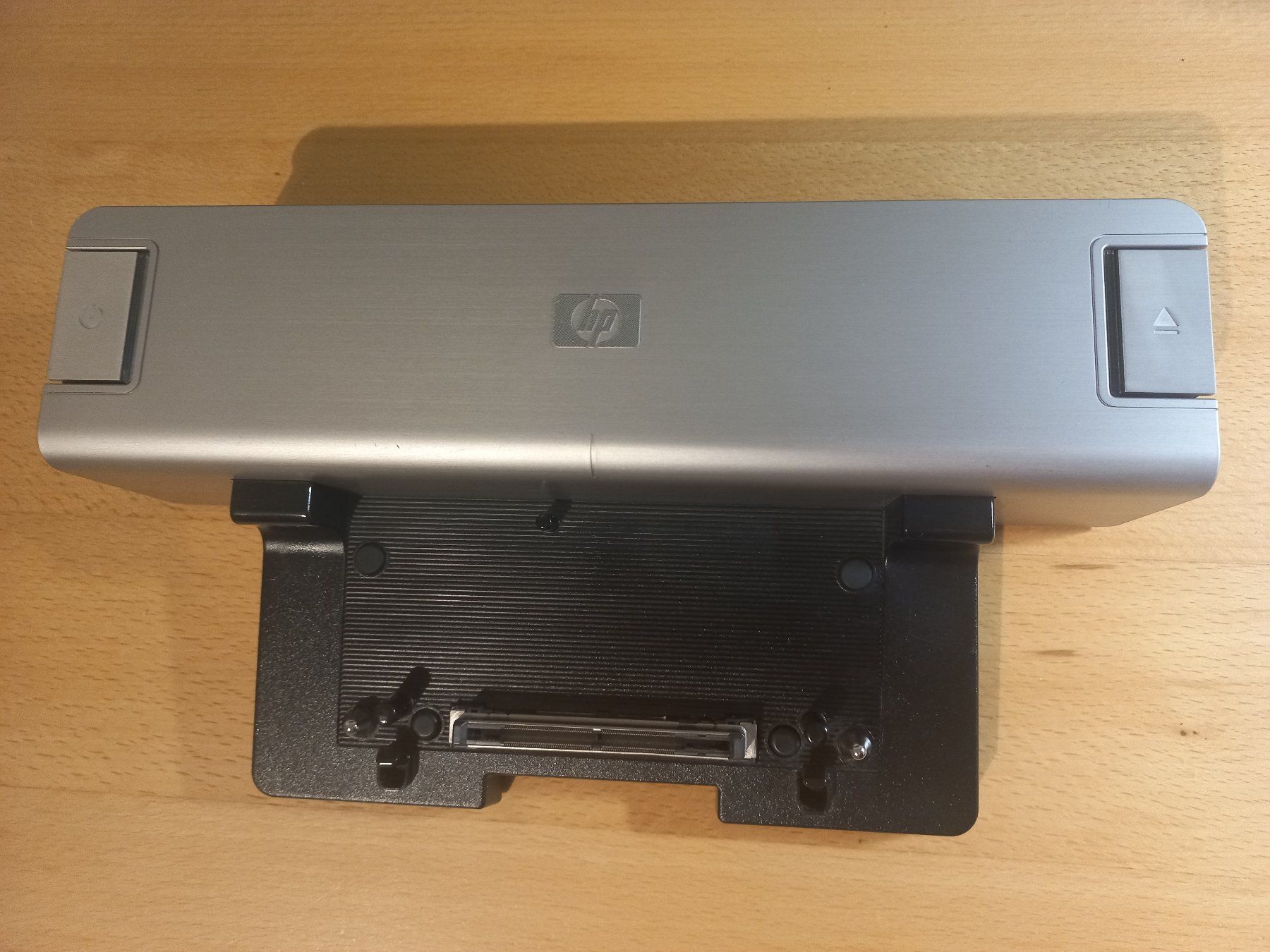 Hewlett Packard Docking station: 1-HP-DOCKING-KQ751AA – Usato da Zürich venduto da irm_lc5f