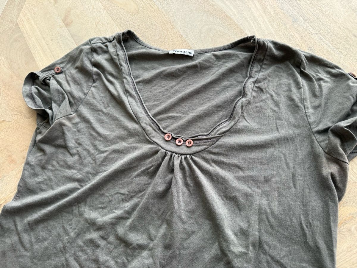 T-Shirts: T-Shirt Tamaris, Gr. 42 – Gebraucht aus Eggenwil von Lissi82 1