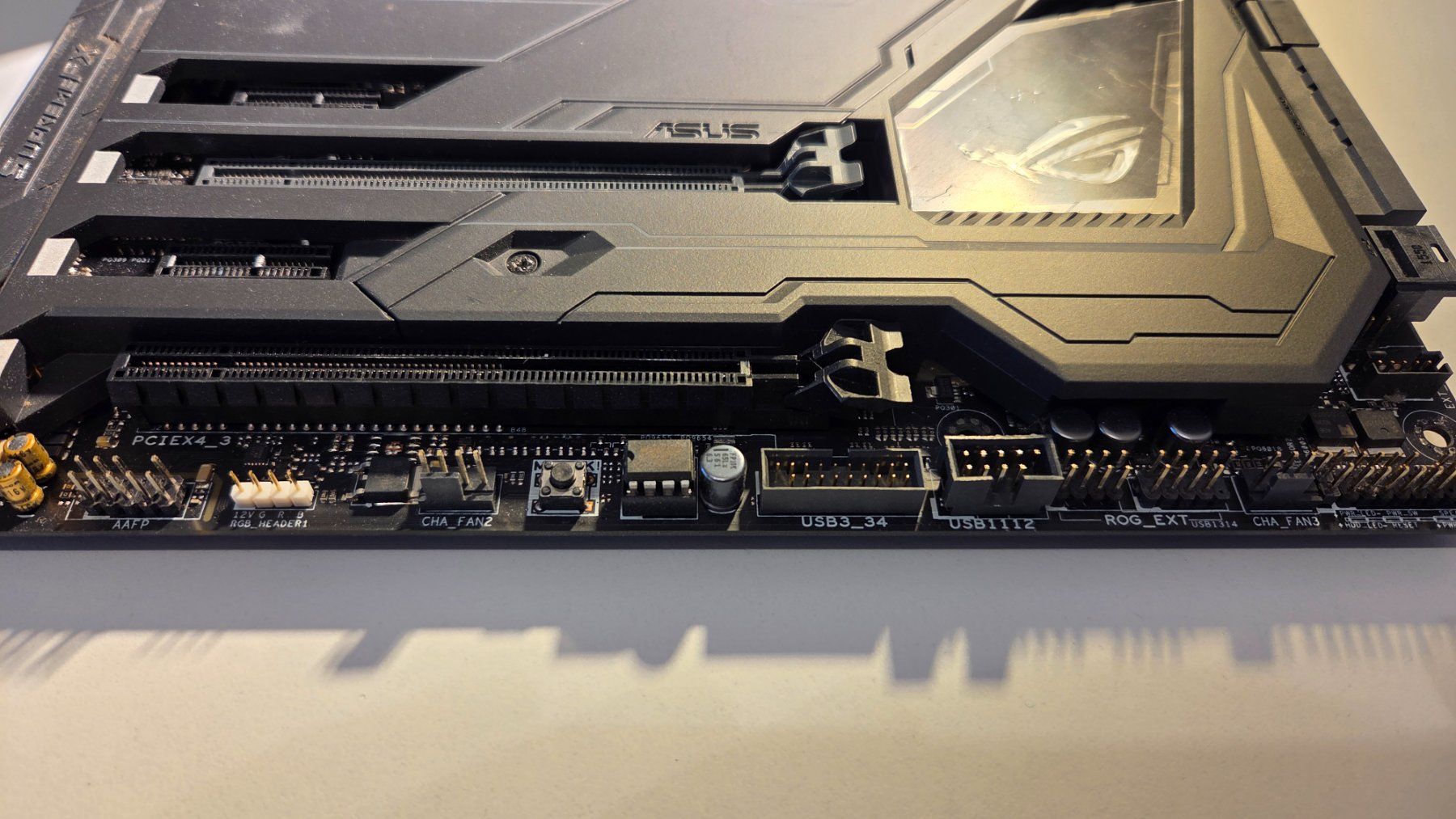 Asus Schede madri: ASUS ROC VIII Formula – Usato da Hünenberg See venduto da Seattle96 6