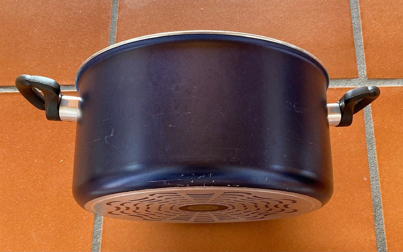 Pentole: Kochtopf mit Glasdeckel – Usato da Orselina venduto da Vrenegonde 5