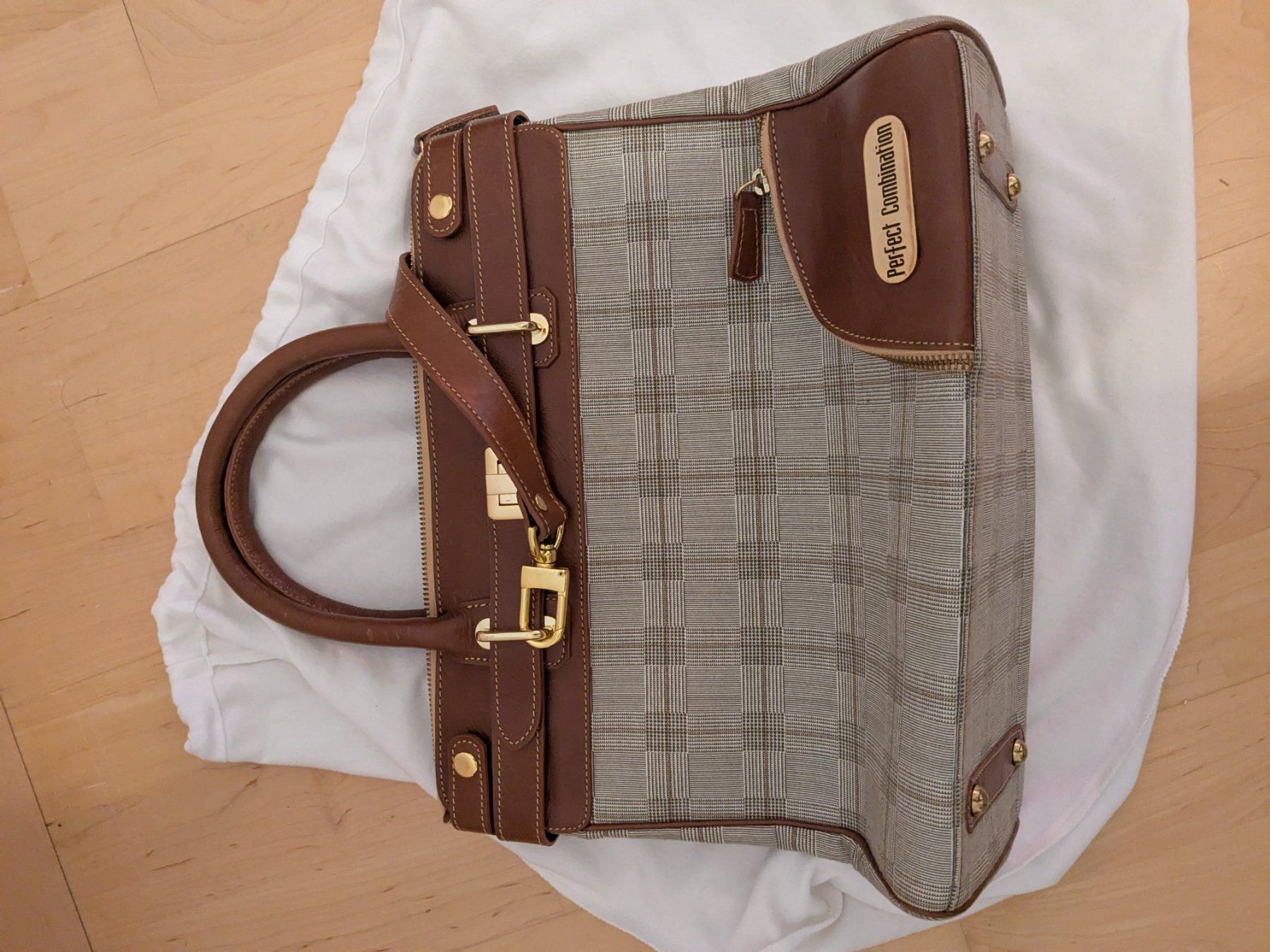Borse da donna: Handtasche Perfect Combination braun kariert – Usato da Wettswil venduto da Hurricane444 2
