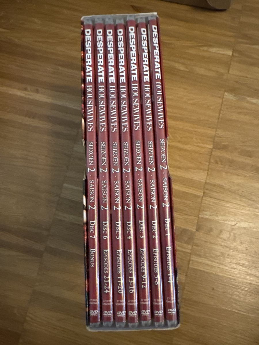 Tutti i DVDs: Desperate Housewives Saison 2 DVD - Édition spéciale! – Usato da Bottmingen venduto da titi_canoa 1