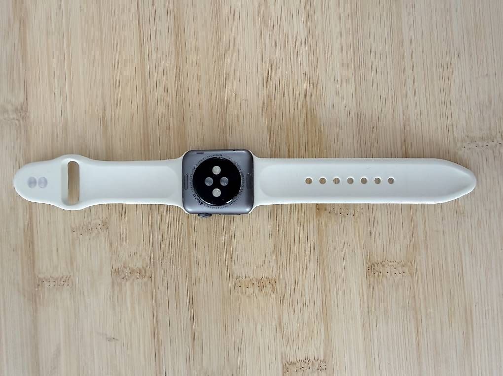Smartwatch: Apple Watch Serie 7000 – Gebraucht aus Nürensdorf von j.zentner 1