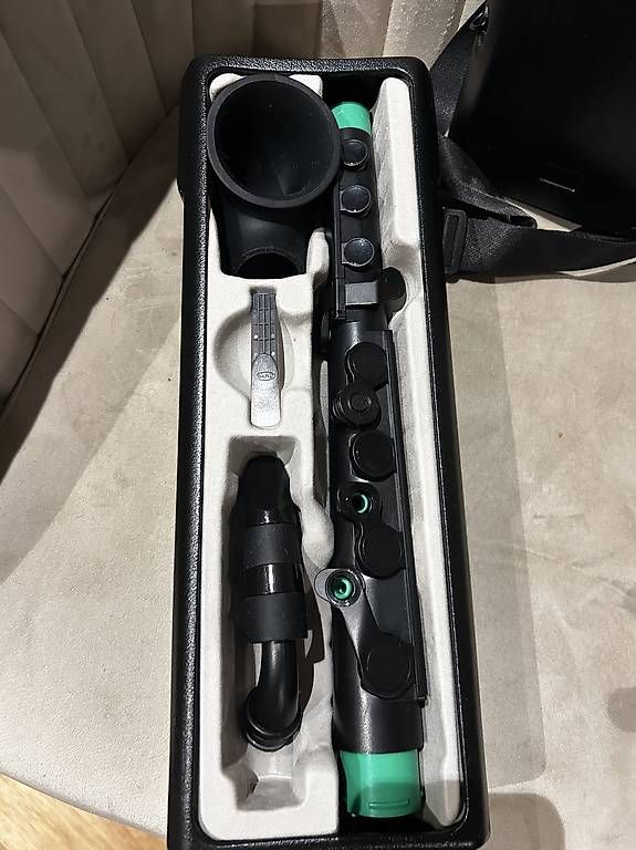 Strumenti musicali: jSAX2.0 von Nuvo – Usato da Spiez venduto da hge_sm2z 3