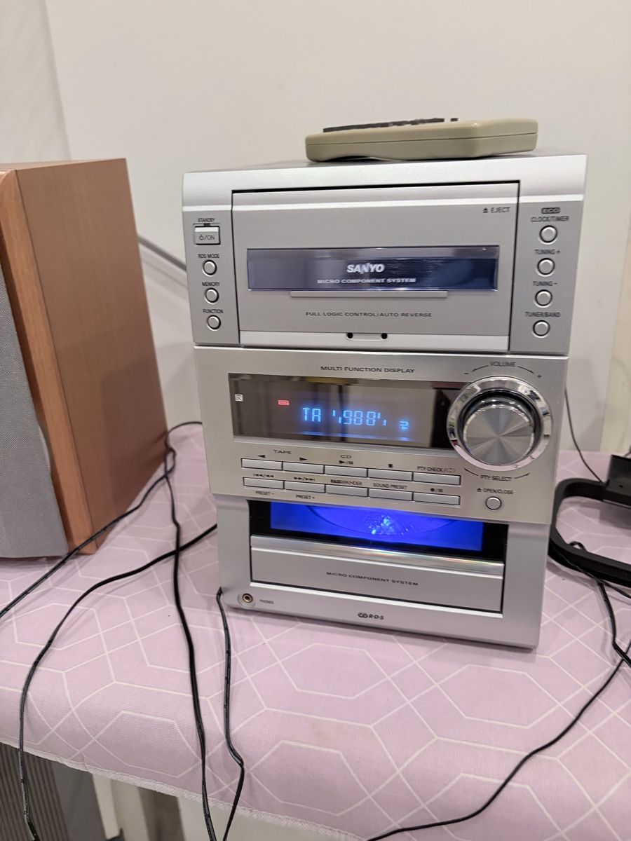 Sanyo Lettore multimediale & Streamer: Stereoanlage von Sanyo !!! – Usato da Deitingen venduto da santo123 3