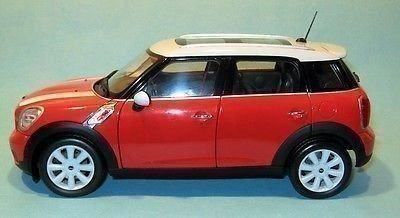 Cooper Modellini d'auto: MINI COOPER COUNTRYMAN im Massstab 1:18 – Nuovo e nell'imballaggio originale da Erlenbach im Simmental venduto da Model_box 2
