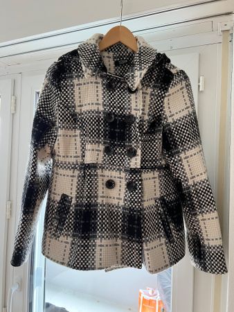 Winter jackli L