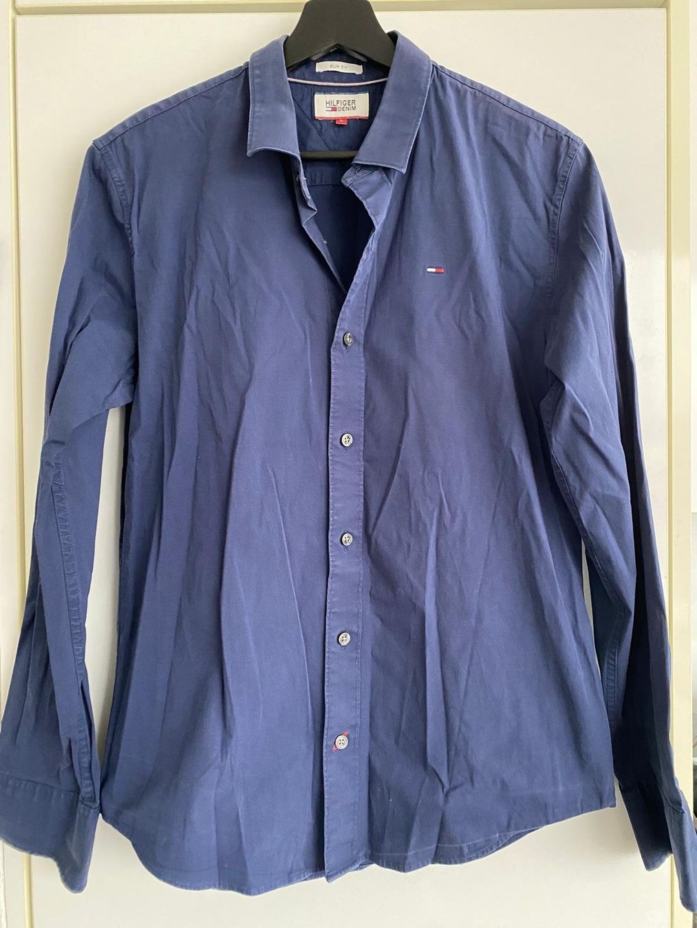 Tommy Hilfiger Hemden: Vintage Tommy Hilfiger Hemd – Gebraucht aus Arbon von MaritK