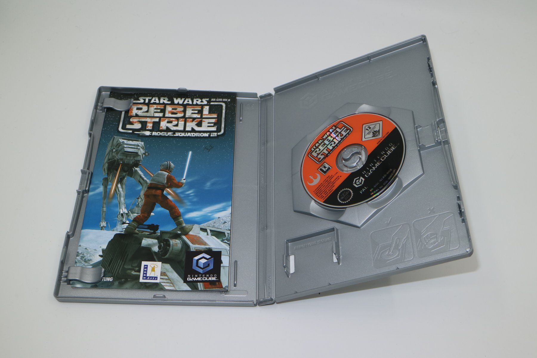 Nintendo Giochi: Star Wars Rebel Strike Rogue Squadron III Nintendo GameCube – Usato da Domat/Ems venduto da Ursin81 1