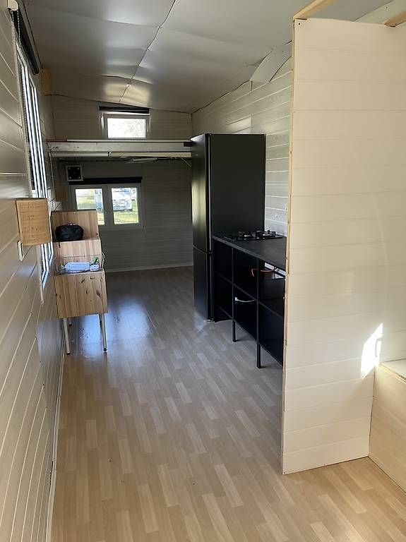 Mobilhome: Tiny House sur remorque 3 essieux – Usato da Sierre venduto da ton_g7g5 2