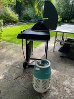 BBQ Grill Club Sprity Gas Grill mit 7.5L Gasflasche ca. 1/2
