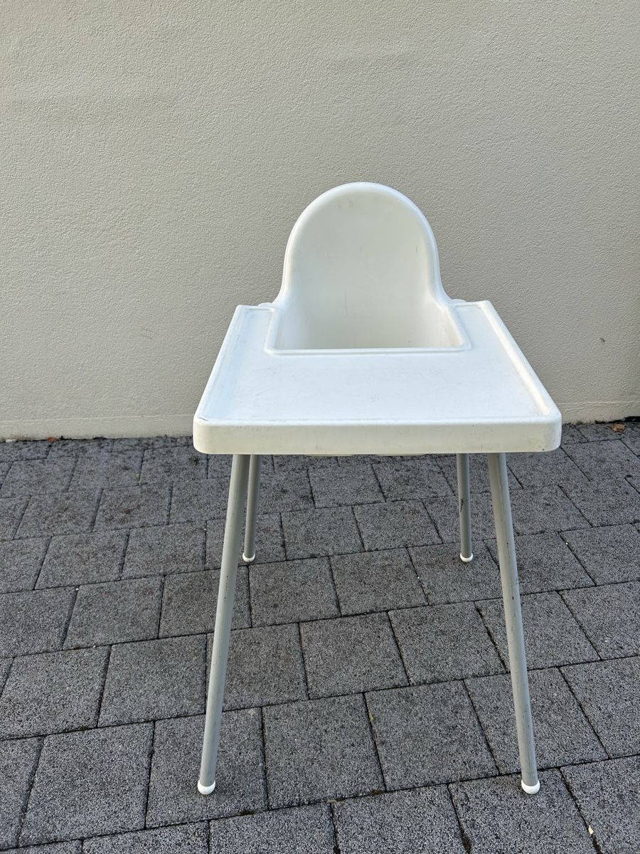 Ikea Chaises hautes: Ikea Kinderstuhl – D'occasion à Bassersdorf par Chrigi1976