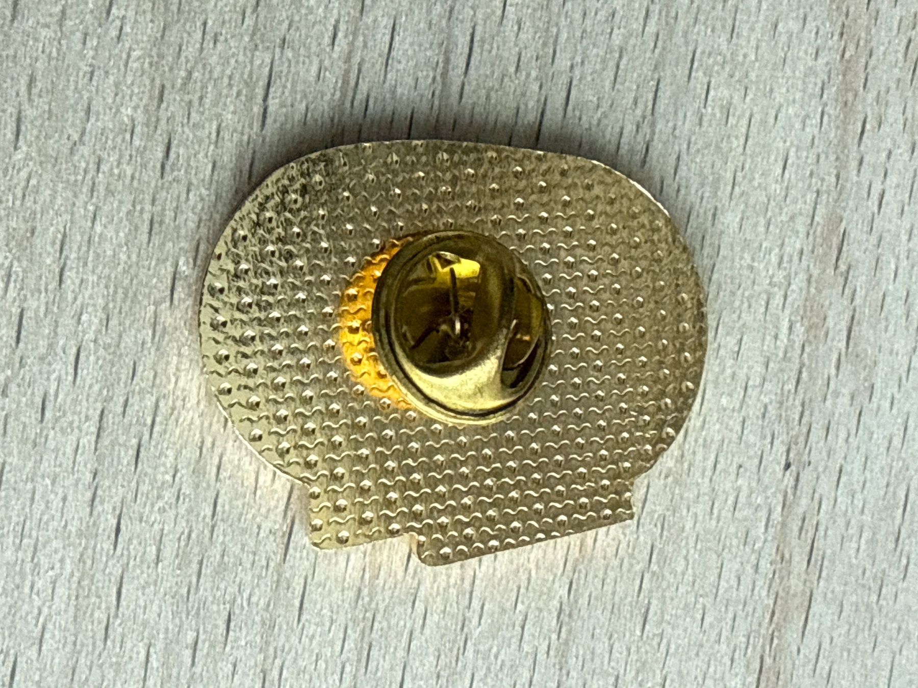 Placchette & Badge: Pin  Braui Restaurant Bar  Bächi – Usato da Glattbrugg venduto da Schweigmatt 1