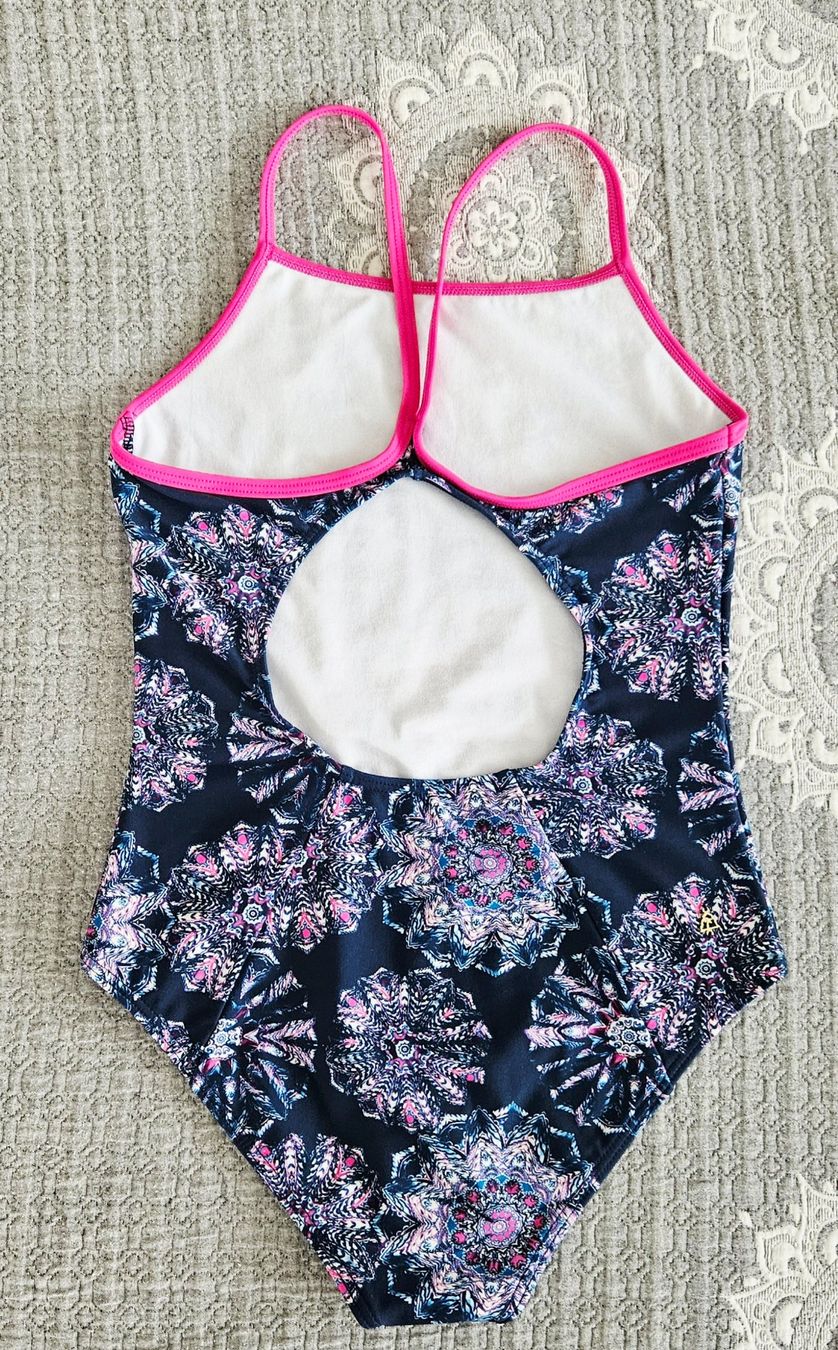 Costumi da bagno & Bikini: Maillot de bain filles – Usato da Bex venduto da Villy_Wolf 1