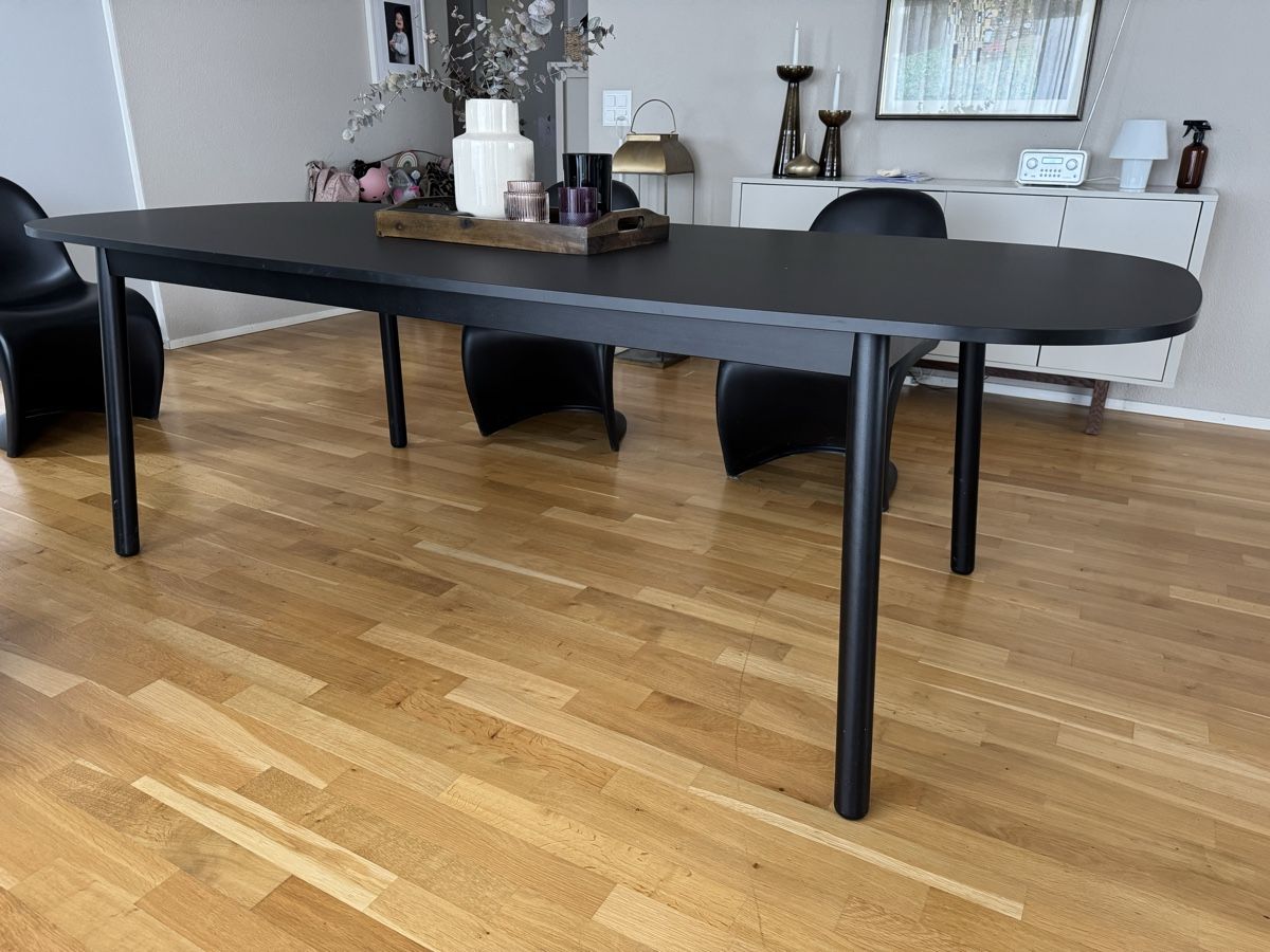 Tavoli: Esstisch VEDBO Ikea schwarz  – Usato da Galgenen venduto da Vintluxe 2