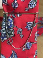 Krawattenhalter mit Kettchen guter Zustand