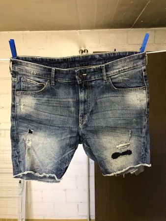 1 HerrenKurz Hose DENIM grösse 32