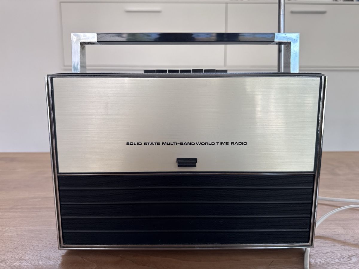 Radio: Weltzeit Radio SOLID STATE MULTI-BAND guter Zustand – Usato da Güttingen venduto da timmikale