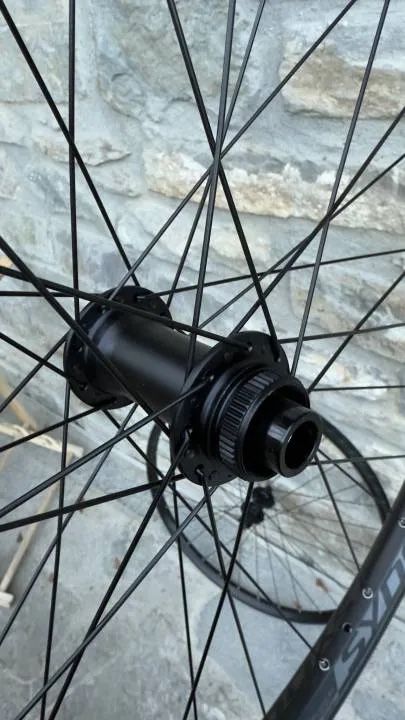 Pneumatici & Ruote complete: Syncros Revelstoke 1.5 29”, New – Nuovo (secondo la descrizione) da Troistorrents venduto da mor_p5rv 1