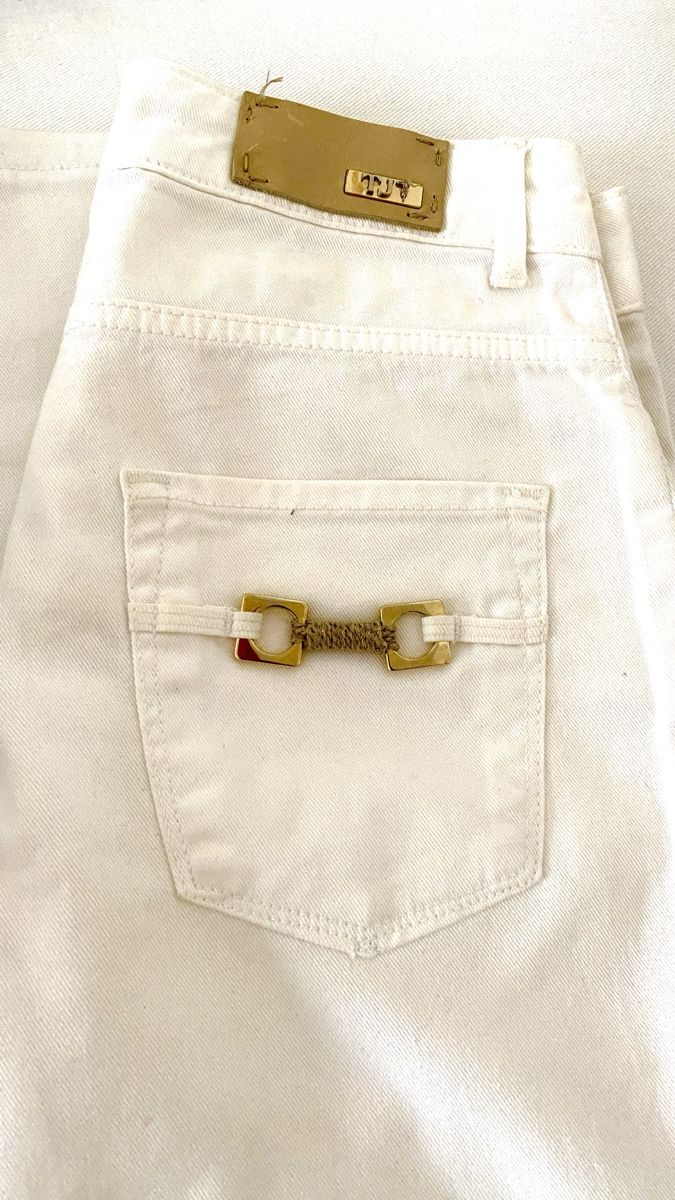 Trussardi Jeans: Weisse Jeans  Trussardi – Usato da Zürich venduto da Orch43