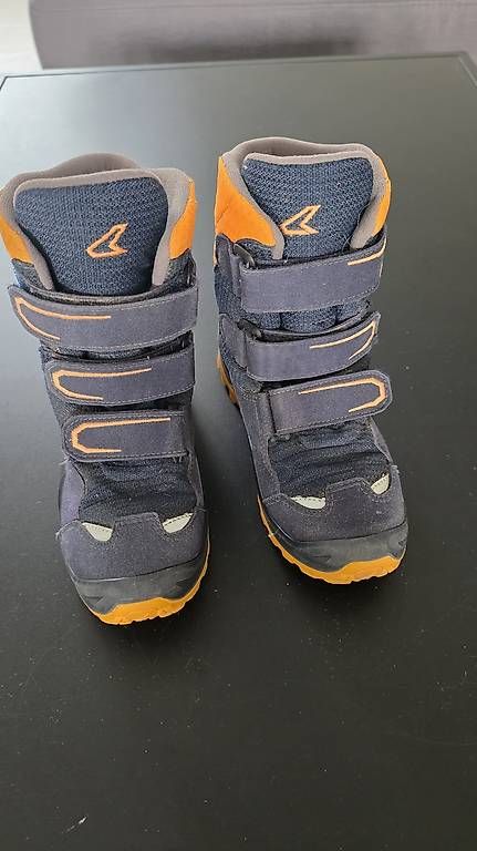 Schuhe für Jungen: LOWA Winterwanderschuhe 31 – Gebraucht aus Solothurn von Zoonja