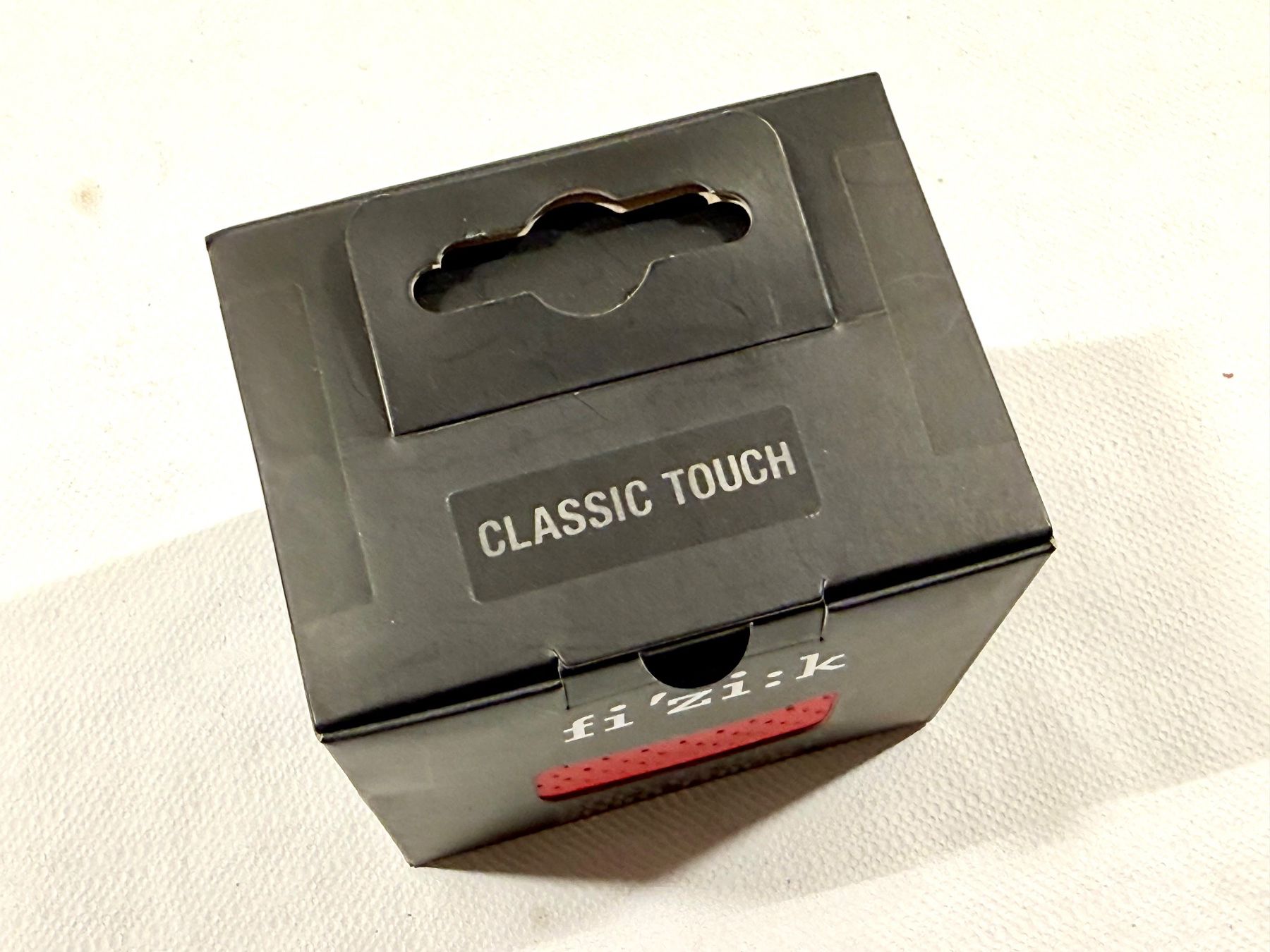 Fizik Pezzi di ricambio: FIZIK - SUPERLIGHT CLASSIC TOUCH BARTAPE ROT NEU / 2601 – Nuovo e nell'imballaggio originale da Luzern venduto da bikeandbeltcom 2