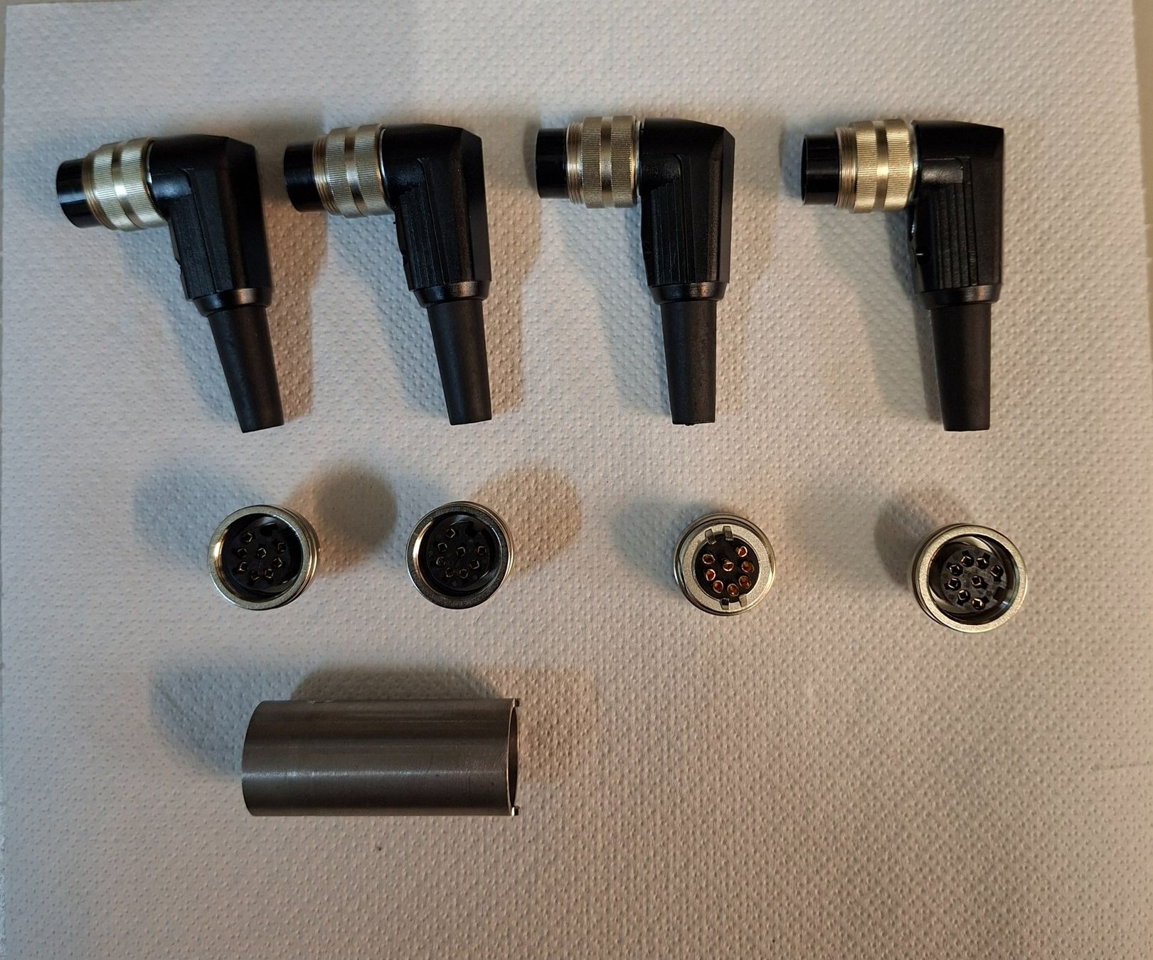 Componenti elettronici: Stecker, Buchse, 8 pol. – Usato da Niedergösgen venduto da piccorx5