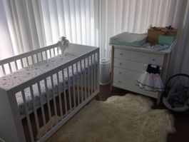Milkii Babybett 70 × 140 cm inkl. Umbaukit & Matratze