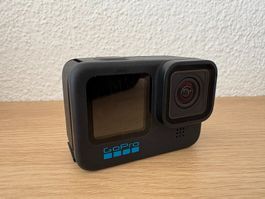 GoPro HERO11 Black Set + 128GB SD-Karte + Grosses Neewer Zub