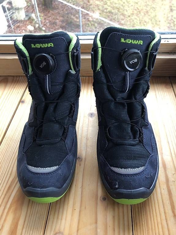 Scarpe per ragazzi: Lowa Winterschuhe 37 – Usato da Bannwil venduto da celine24