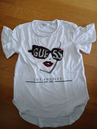 TShirt Guess sehr cool! Gr 8 Jahre 