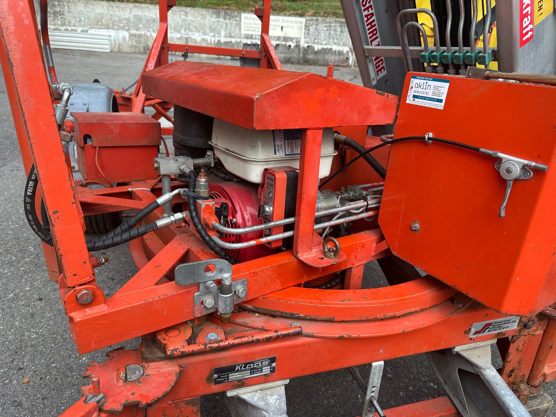 Kräne: Klaas Schrägaufzug – Gebraucht aus Einsiedeln von foehnspenglereiag 9